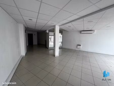 local commercial 162 m² le mans