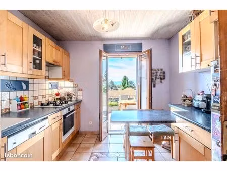 maison individuelle + garage secteur calme