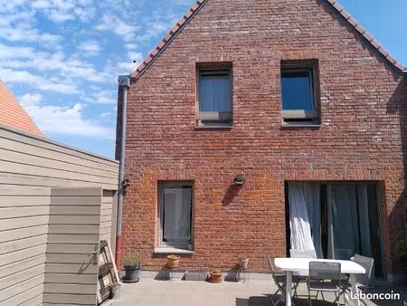 loue maison récente t4 avec grand garage
