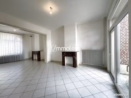 maison 5 pièces 145 m²