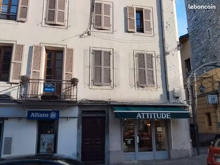 a vendre t3 saint jean de maurienne
