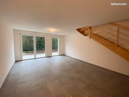 maison neuve 4 pièces 77m² avec terrasse et 2 garages - achenheim