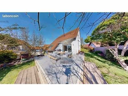 maison 4 pièces 130 m²
