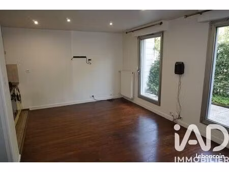 studio 1 pièce 27 m²