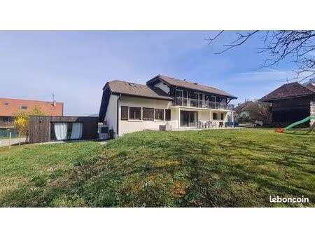 maison rénovée avec dépendances + mazot + terrain 1050m² - proche genève