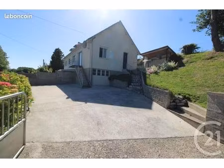 pavillon 6 pièces 74 m²