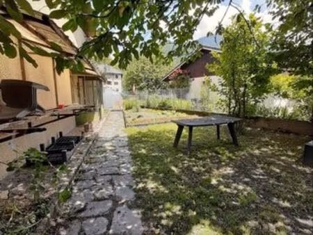 maison individuelle avec studio indépendant