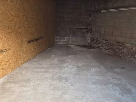 garage à louer