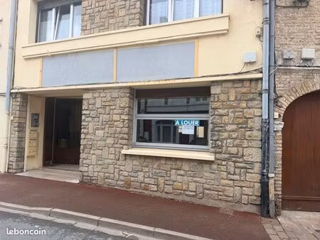 local  commercial  centre-ville d’ardres
