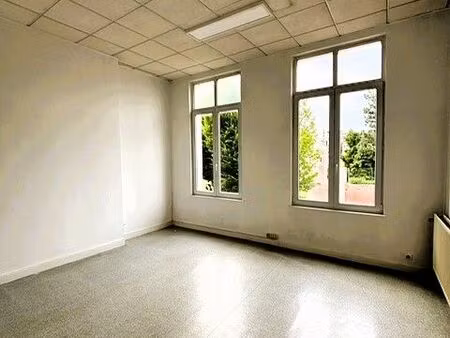 sous location local professionnel / bureau