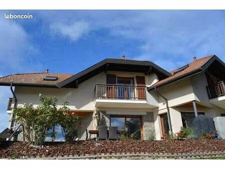 maison 8 pièces 300m² avec vue lac et montagnes