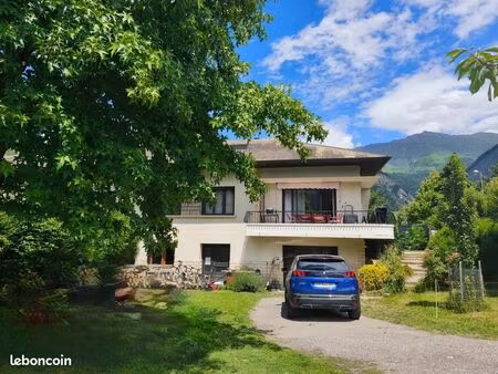 maison 7 pièces 118 m²