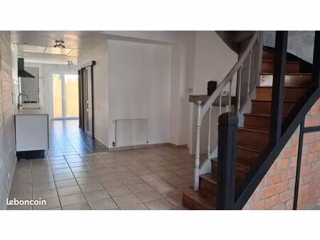 loue maison quartier st pierre 3 ch avec terrasse