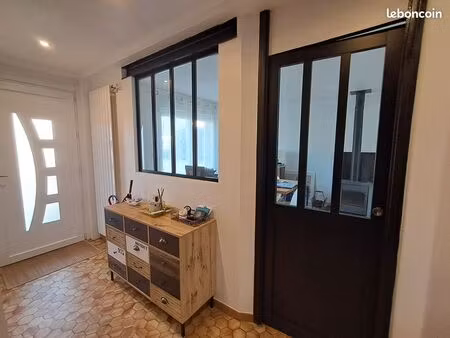 pavillon jumelé avec garage double  cave et combles aménagés – quartier vallée saint-ladre