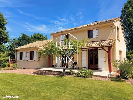 maison 6 pièces 132 m²
