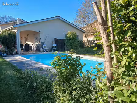 maison saint nauphary