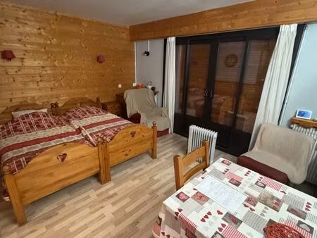 studio meuble brides les bains