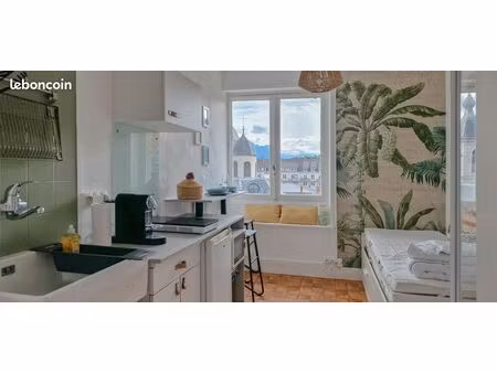 studio étudiant meublé 11 m² – hyper-centre chambéry – vue montagne
