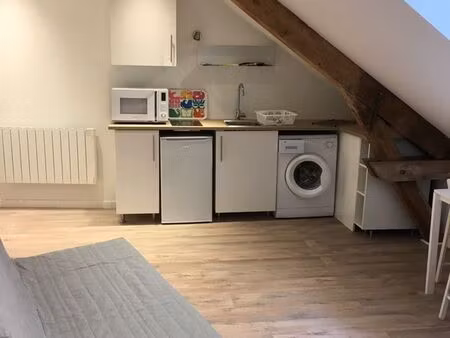 t1 meublé 26m²  chambéry centre