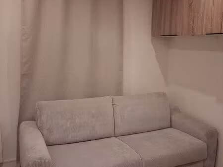 studio meublé de 12 m² entièrement rénové – centre-ville de cluses