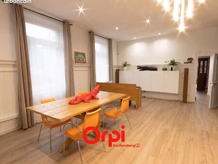 commerce santé 125 m²