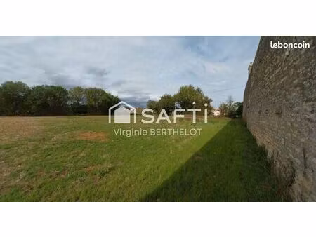 terrain 879 m² villiers-en-plaine