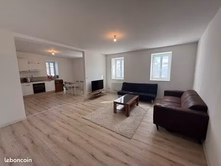 appartement t3 balcon parking
