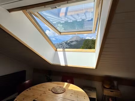 appartement sous les toits à louer à l’année