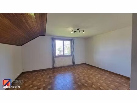 appartement 3 pièces 77 m²