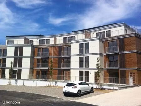 parking 1 m² viry