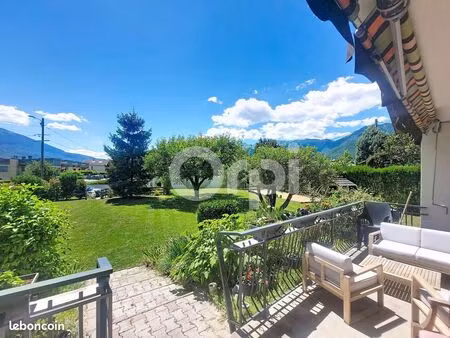 maison 6 pièces 175 m²
