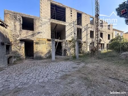 immeuble 474 m² sorgues