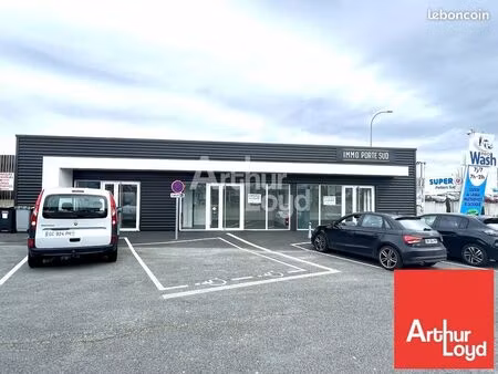 local commercial 98 m² poitiers