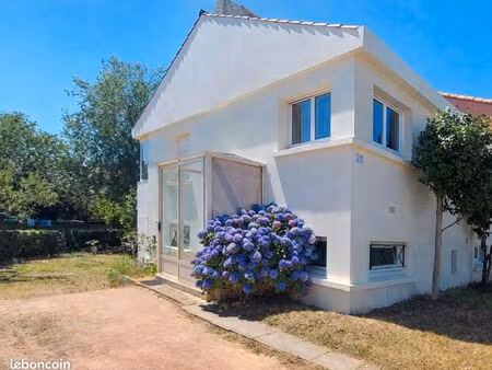 maison meublée 120m² avec jardin – quartier haras – la roche-sur-yon