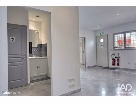 bureaux 154 m² vedène
