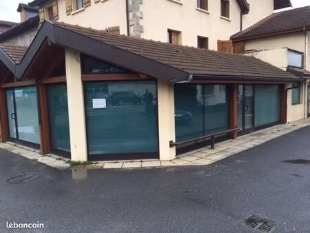 local à louer entre evian et thonon