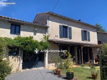 maison 5 pièces 141 m²