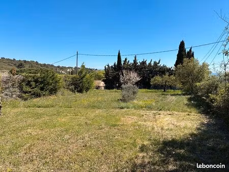 terrain 637 m² caumont sur durance