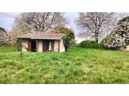 terrain 1500 m² vouzailles