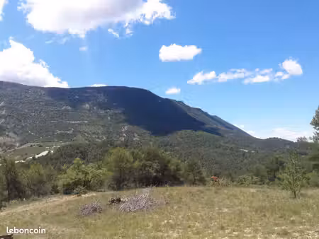 terrain drome des baronnies