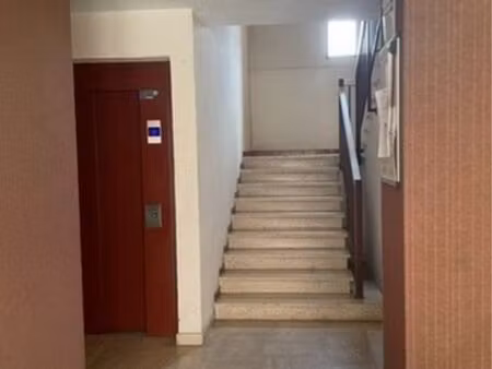 apparemment t2  40 m2