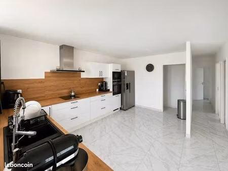 maison 4 pièces 97 m²