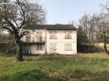 vouneuil-sous-biard – maison à rénover avec terrain de 1 831 m²