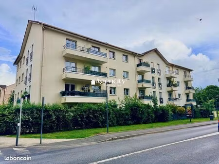 appartement 4 pièces 75 m²