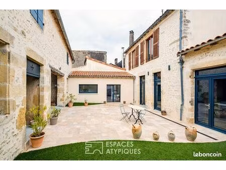 maison de ville 6 pièces 225 m²