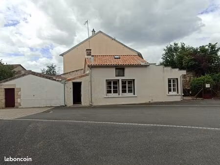 vente maison la chapelle moulière 86