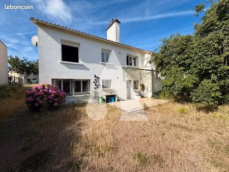 maison 5 pièces 146 m²