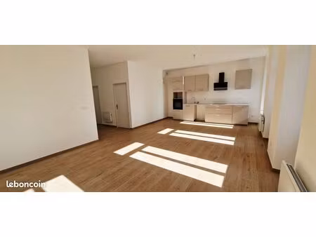 appartement 2 pièces 68 m²