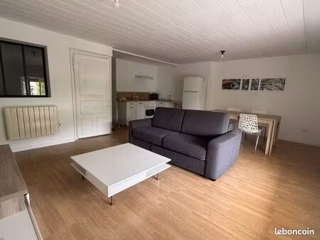 t2 loué meublé