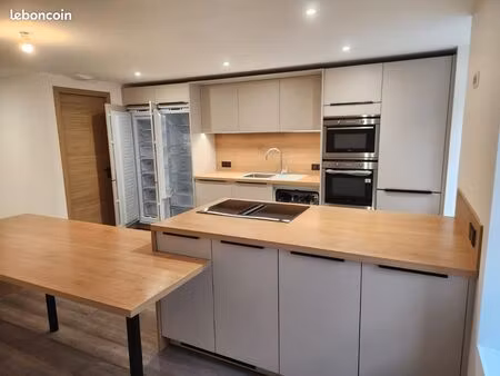 loue appartement poncin